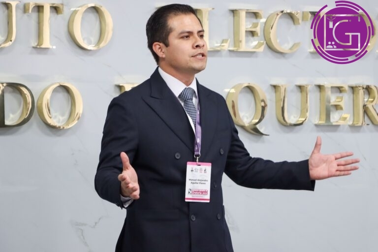 Premia IEEQ a jóvenes en etapa estatal del Concurso Nacional de Oratoria