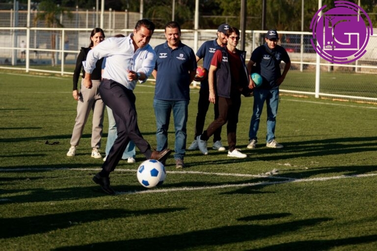 Inaugura Felifer Macías torneo deportivo mixto “Querétaro Con Futuro”