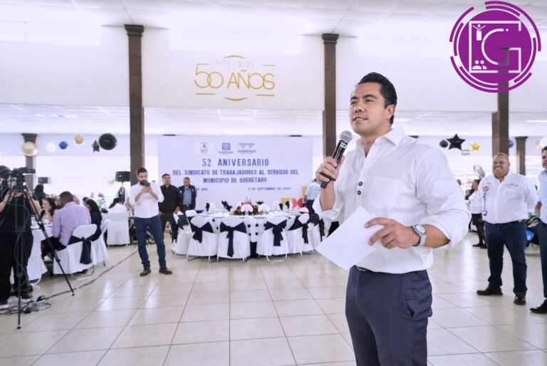 Reconoce Felifer Macías a trabajadores municipales en el 52º aniversario de su sindicato