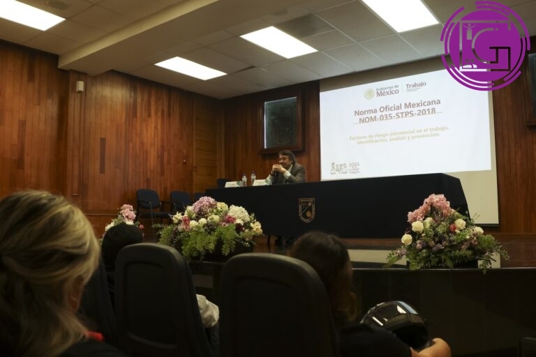 Impulsa UAQ bienestar laboral con curso sobre factores de riesgo psicosocial en el trabajo