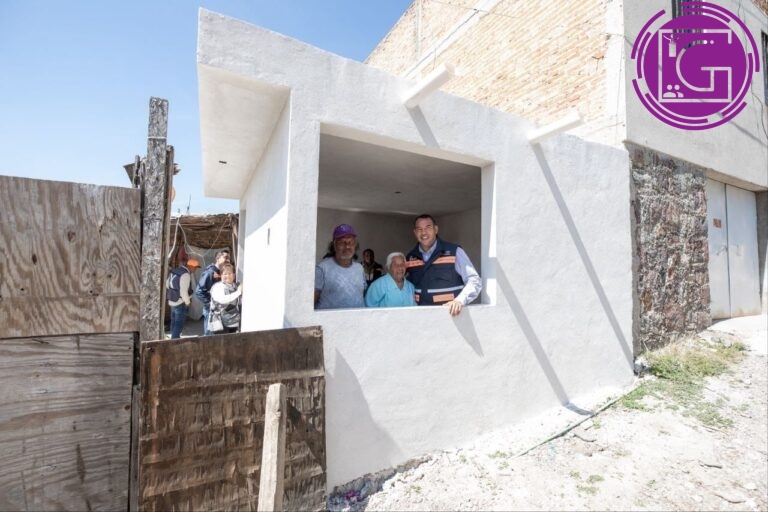 Impulsa Roberto Cabrera construcción de 8 cuartos dormitorios con una inversión de más de 1.4 mdp