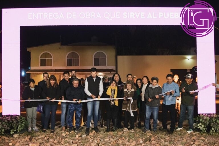 Entrega Héctor Magaña rehabilitación de la calle Laguna de Bacalar en La Lagunita