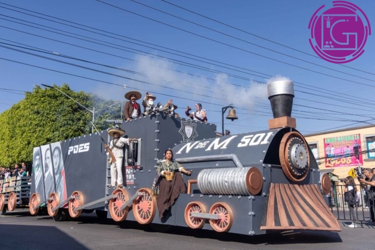 Encabeza Kuri desfile con motivo del CXV Aniversario de la Revolución Mexicana