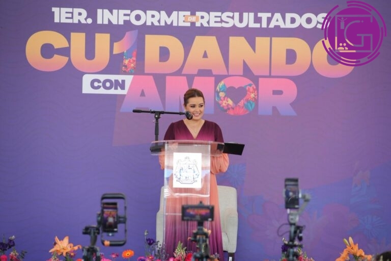 Elena Arreguín rinde su Primer Informe de Resultados “Cuidando con Amor”