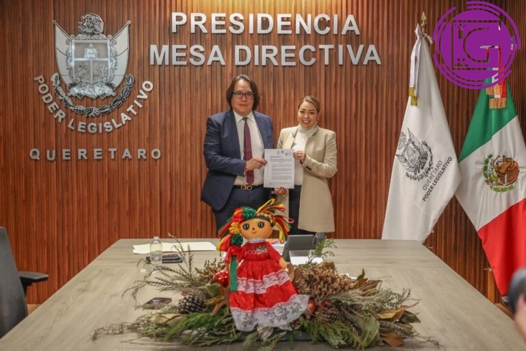 Presenta fiscal general iniciativa de reforma en materia de seguridad a la LXI Legislatura