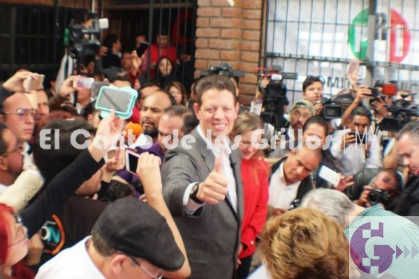 Confía @MOrtizProal en ser abanderado del PRI en #Querétaro