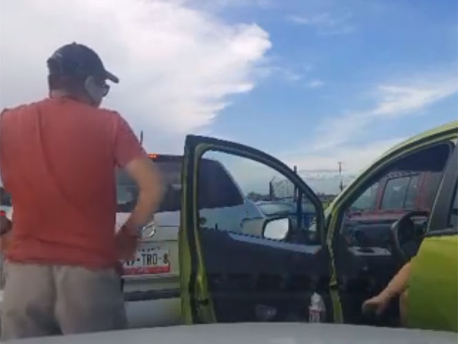 #Video: Llaman a hombre #LadyPuente por intentar cambiarse de carril