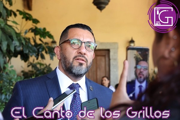 Deja Alcaraz Secretaría de Gobierno; va de enlace al proyecto del tren