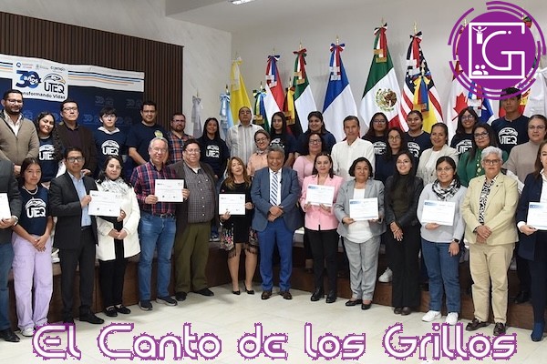 Consigue Uteq certificación de programas educativos de división económica y administrativa
