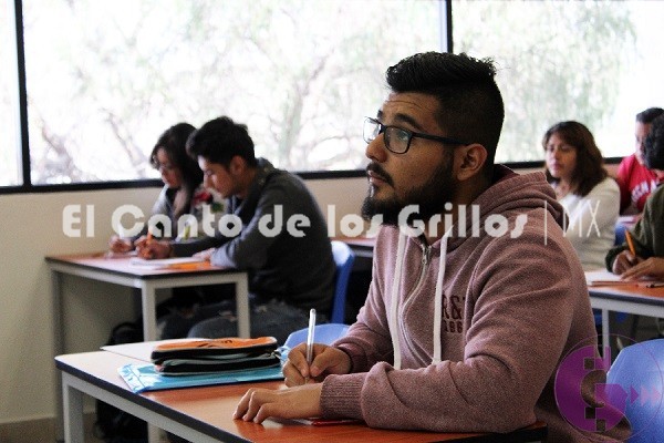 Convoca @UTSJR1 a egresados de preparatoria a unirse a su comunidad