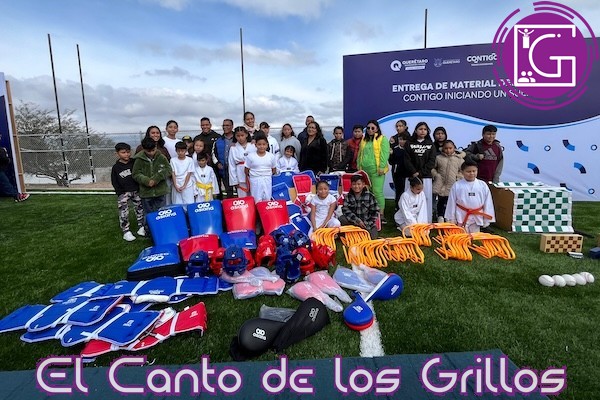 Renuevan cancha de futbol y entregan equipo deportivo en #Cadereyta