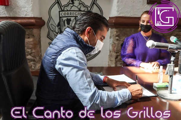 #Corregidora e IVEQ firman convenio para continuar con regularización del asentamiento Los Pinos