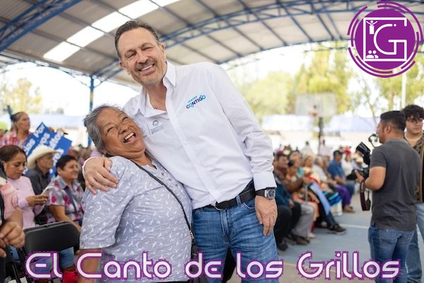 Entrega Kuri apoyos de programa alimentario y Tarjetas de Seguro de Vida en #Cadereyta