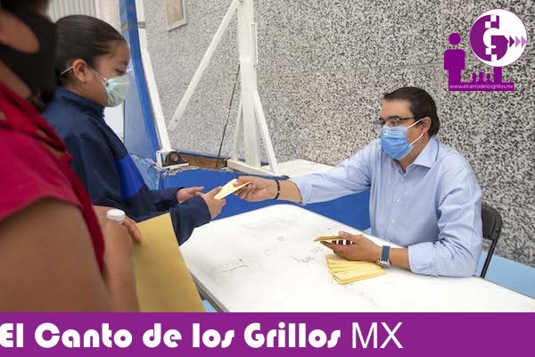 Inicia gobierno de @memovegamx entrega de 12 mil #becas