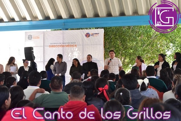 Fortalecen conexión familiar con conferencia “Padres Ausentes, Hijos Complicados” en #Colón