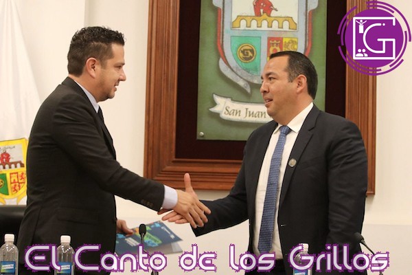 Entrega alcalde Primer Informe de Gobierno al Ayuntamiento sanjuanense