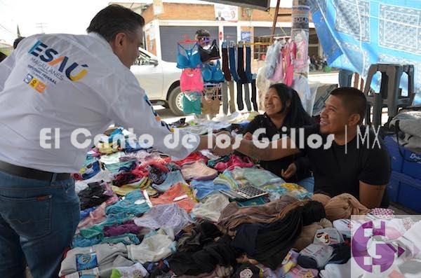 Visita Esaú Magallanes a comerciantes de #EzequielMontes