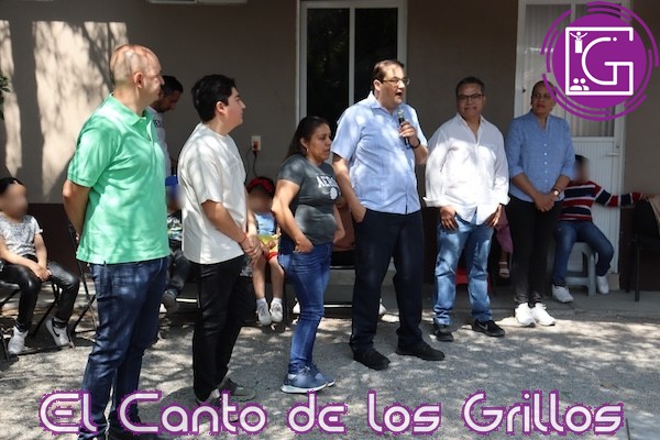 Recorre Memo Vega comunidades por el Día de la Niñez