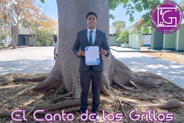Reconocen a ingeniero UAQ entre los mejores egresados del país