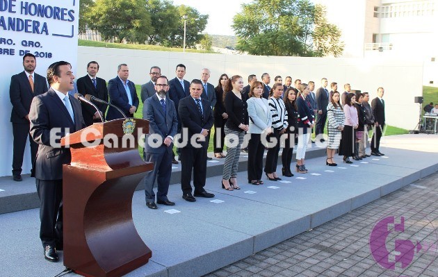 Seamos familia, a Querétaro lo hacemos todos: @LuisBNava