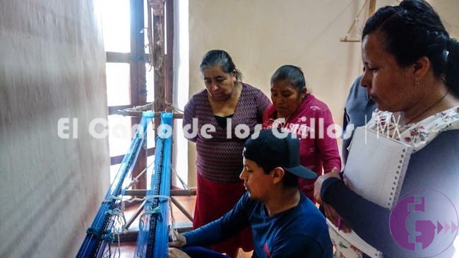 Promueven taller de bordado tradicional en #Tolimán