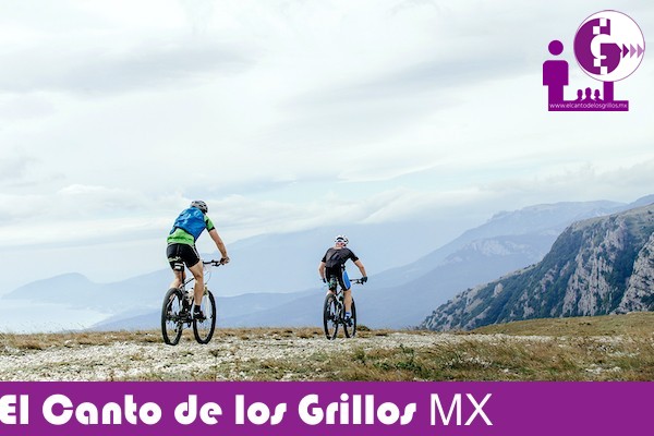 Estudiantes de @UT_Corregidora presentan ruta ciclista del semidesierto queretano en el Foro Nacional de Turismo 2020