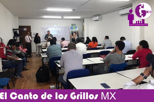 Casi mil personas, beneficiadas con #capacitación empresarial del gobierno sanjuanense