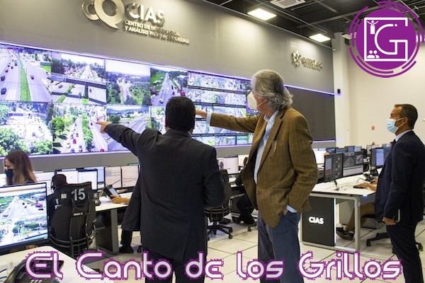 Modelo Cosmos despierta interés a nivel internacional