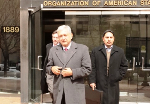 Acusa @lopezobrador_ a Fuerzas Armadas de crimen de Ayotzinapa