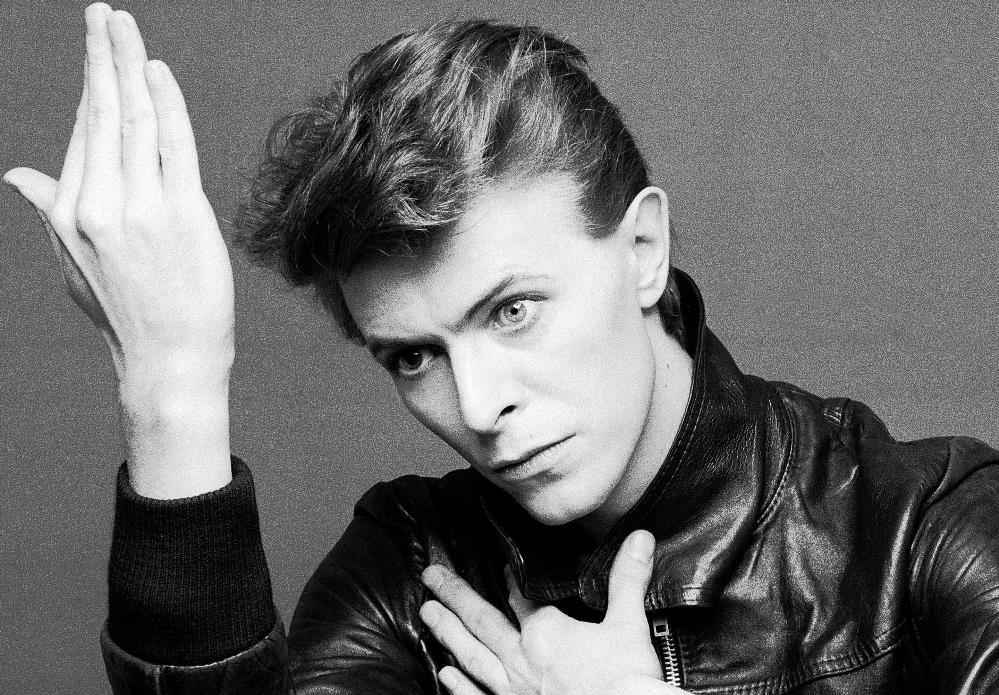 Gana David Bowie 2 Grammy póstumos