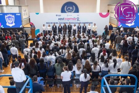 Celebra CBENEQ 140 años formando maestros que han transformado a Querétaro