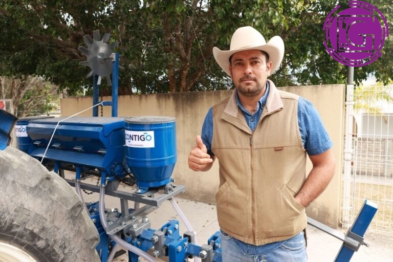 Entrega Sedea apoyos a productores de Arroyo Seco y Pinal de Amoles