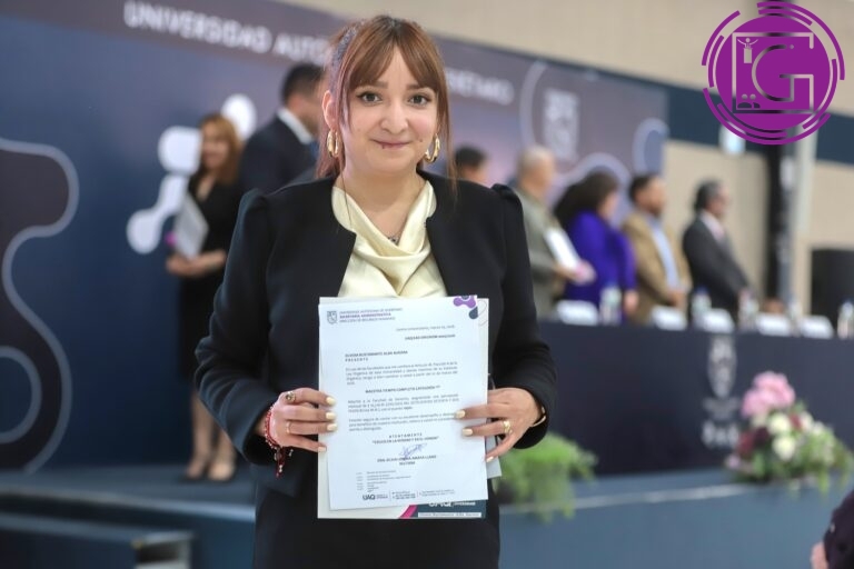 Reciben 45 docentes de la UAQ plazas de tiempo completo