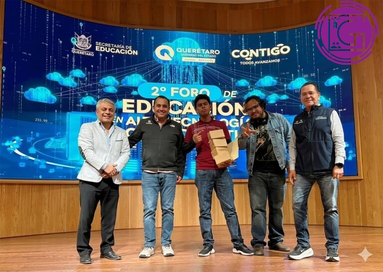 Ganan estudiantes de UTC concurso de programación en foro tecnológico