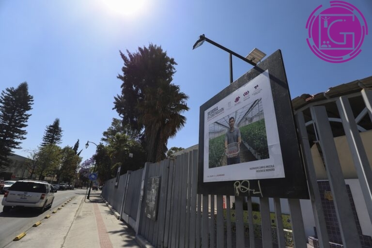 Presenta UAQ exposición fotográfica sobre su transformación reciente
