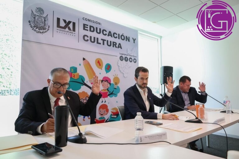 Comisión de Educación aprueba reformas para prevenir violencia digital en escuelas