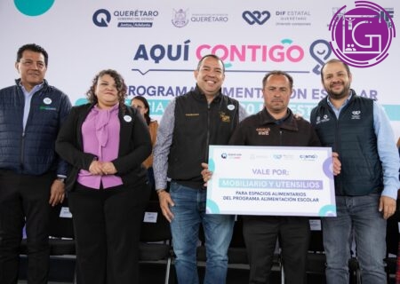Entrega SEDIF equipamiento para comedores escolares
