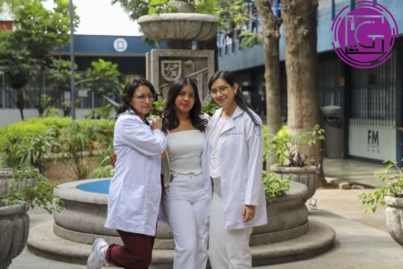 Rinde informe director de la Facultad de Medicina UAQ