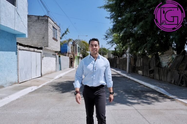 Entrega Felifer Macías obras integrales en Santa María Magdalena por 49.9 mdp