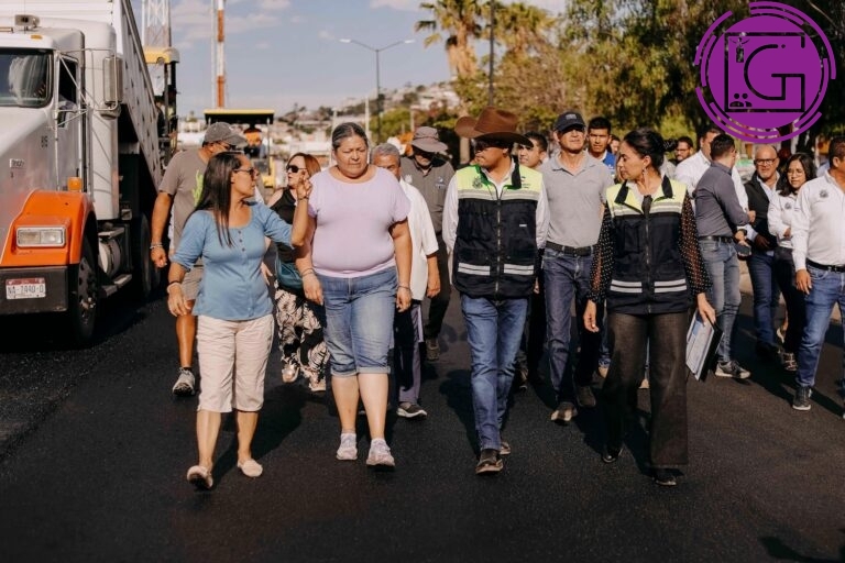 Supervisa Chepe Guerrero rehabilitación vial en Paseos del Bosque