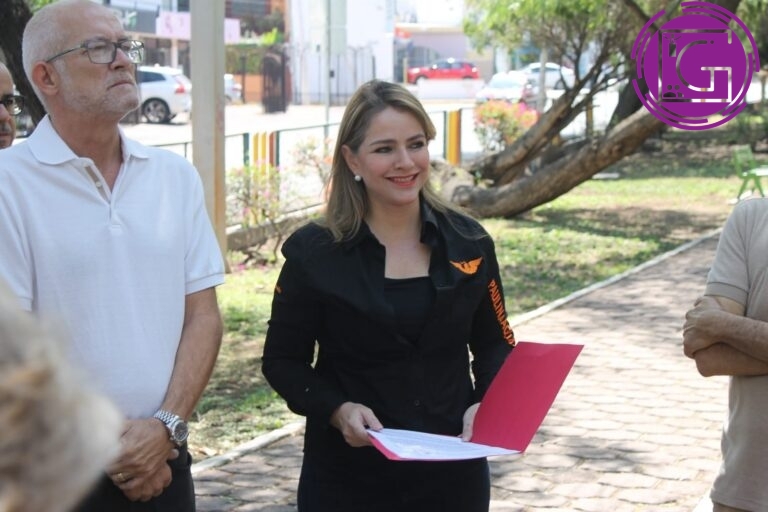 Encabeza Paulina Aguado diálogo ciudadano sobre el desarrollo Pasaje Álamos