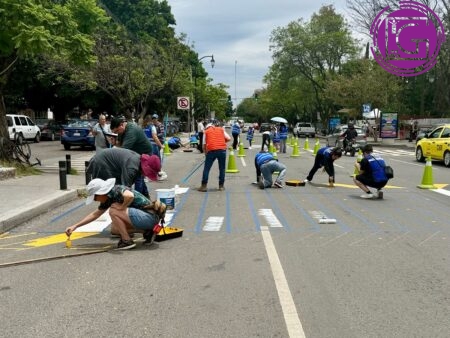 Habilitan nuevos cruces peatonales frente a la UAQ, ITQ e ISSSTE