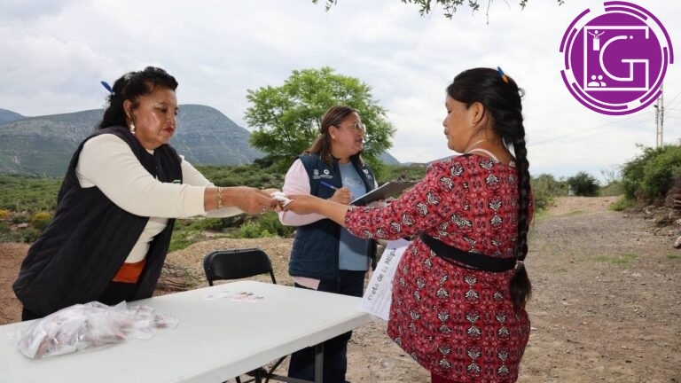 Entrega SEDIF semillas de hortaliza para fortalecer la alimentación en comunidades de Tolimán