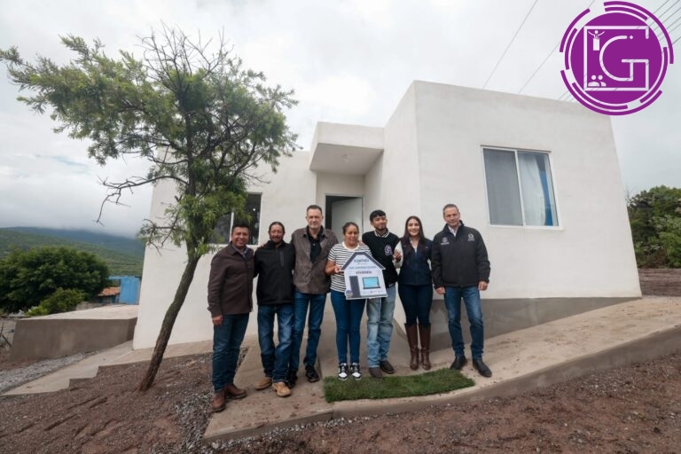 Entrega Kuri vivienda accesible a familia vulnerable en Huimilpan