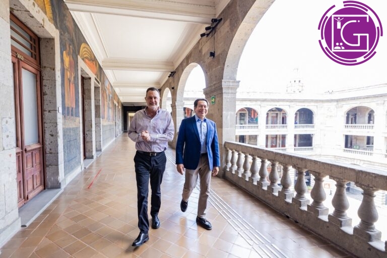 Revisan Mauricio Kuri y Mario Delgado agenda educativa para Querétaro