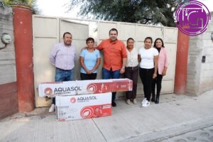 Entrega Gaspar Trueba calentadores solares a 20 familias para fortalecer su economía y bienestar