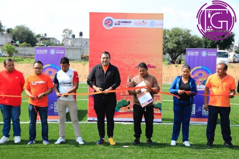 Entrega Gaspar Trueba cancha de pasto sintético en San Vicente