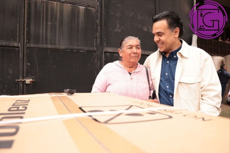 Supervisa Luis Nava entrega de apoyos del Programa de Coinversión Social en SJR