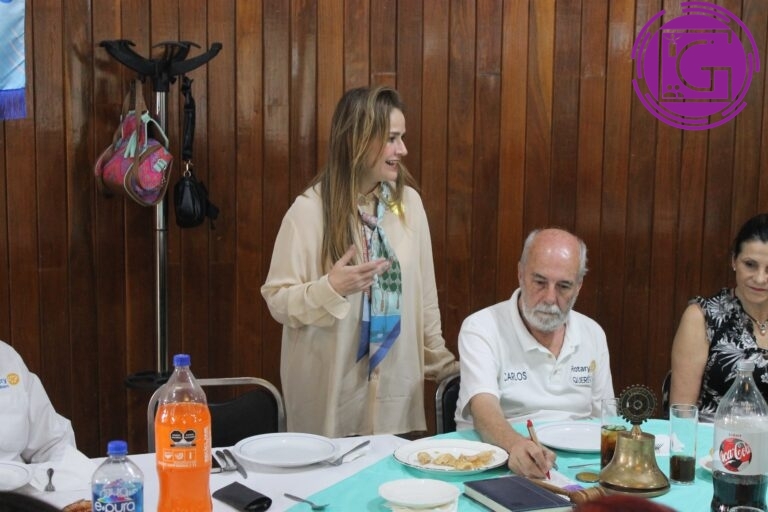 Fortalece Paulina Aguado vínculos con Club Rotario Querétaro