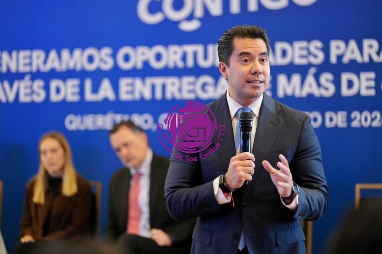 Ofrecen becas en tecnología e IA a jóvenes queretanos